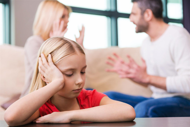 Child upset while parents are arguing